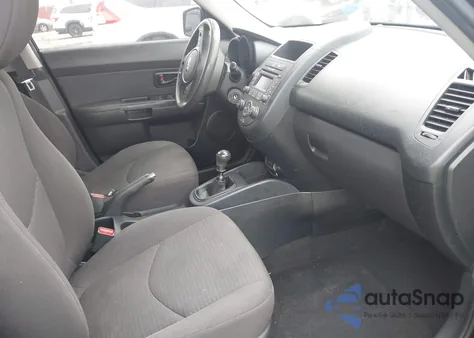 2013 Kia Soul z USA, uszkodzony, nr VIN KNDJT2A57D7617006